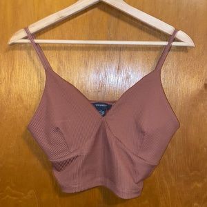 Light pink cropped tank